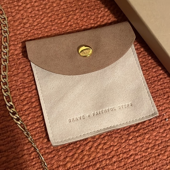 Dear heart “strength” chain - Picture 3 of 7